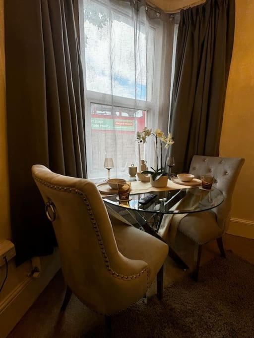 Entire 1Bed Stratford Westfield Londres Exterior foto